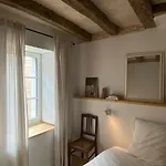 بيت للعطل La Petite Maison De *